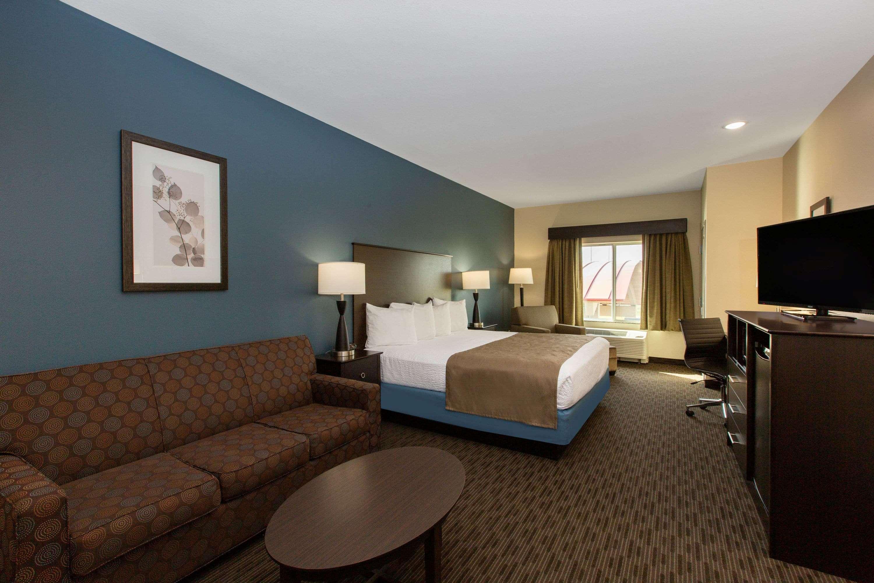 Hotel Americinn By Wyndham North